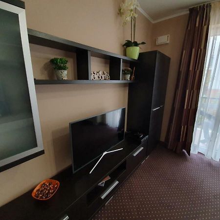 Baby Apartman Apartment Hajduszoboszlo Exterior photo